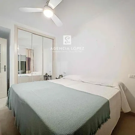 Urban Sunshine Apartment
